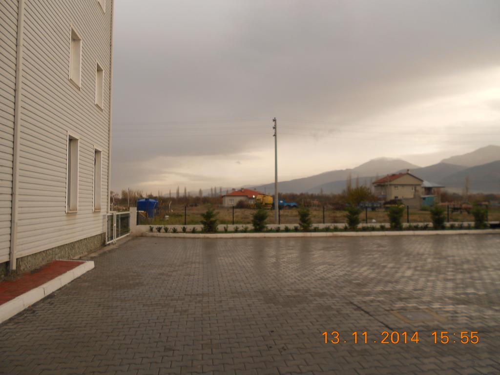 Yasar Hotel Sultandağı Εξωτερικό φωτογραφία