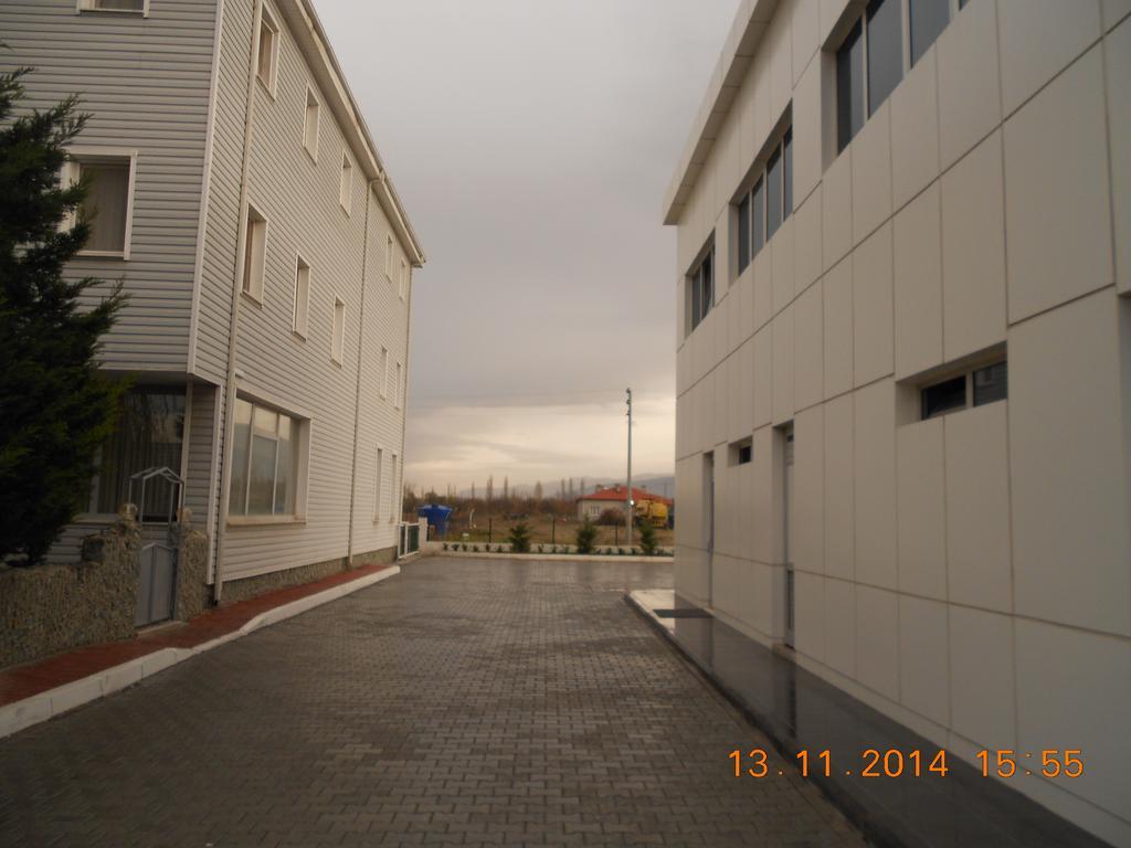 Yasar Hotel Sultandağı Εξωτερικό φωτογραφία